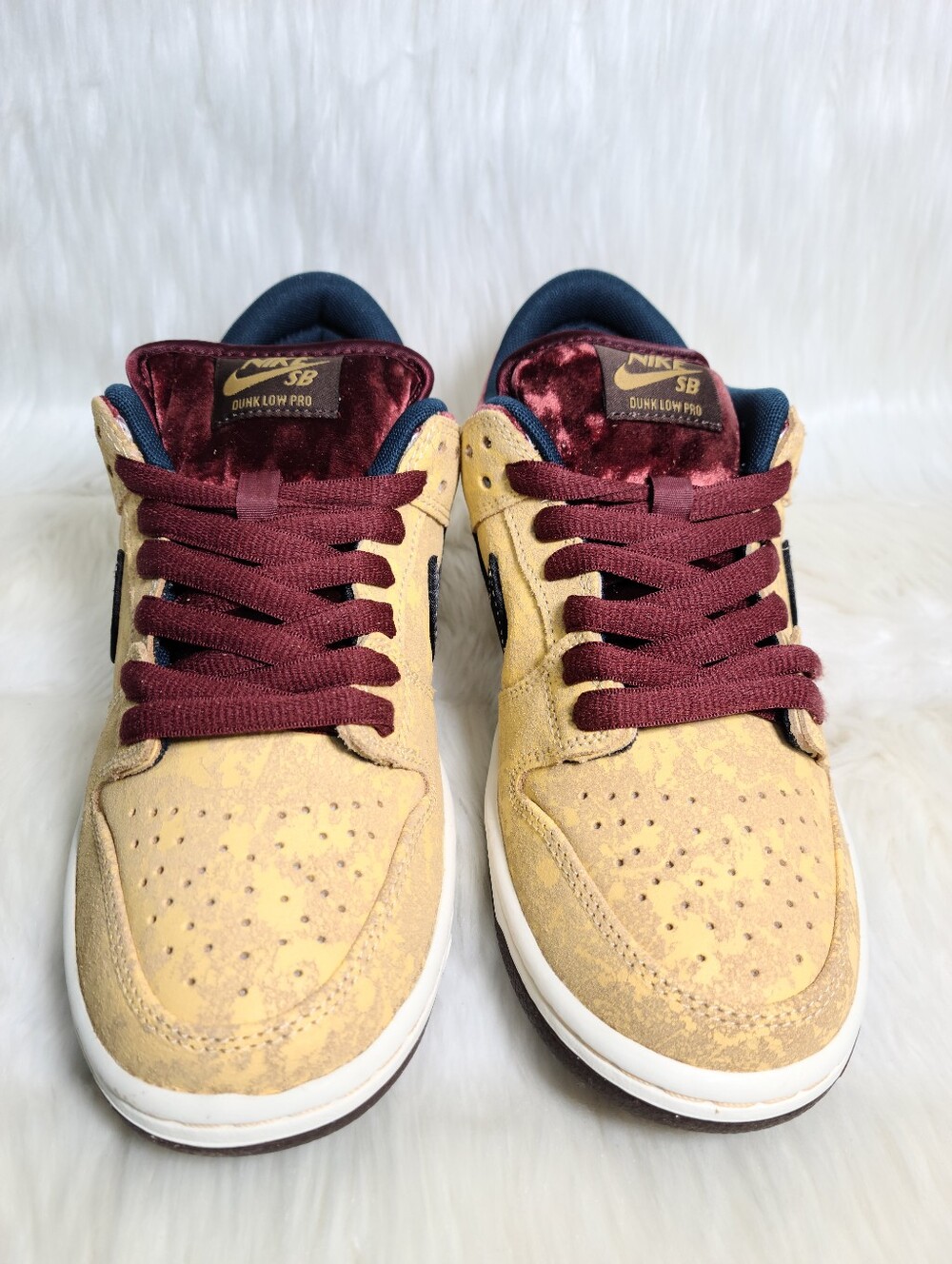 Nike Dunk Low SB Low City Of Cinema Gold Black Navy Brown Women 7.5 Men 6 NEW - Picture 5 of 7